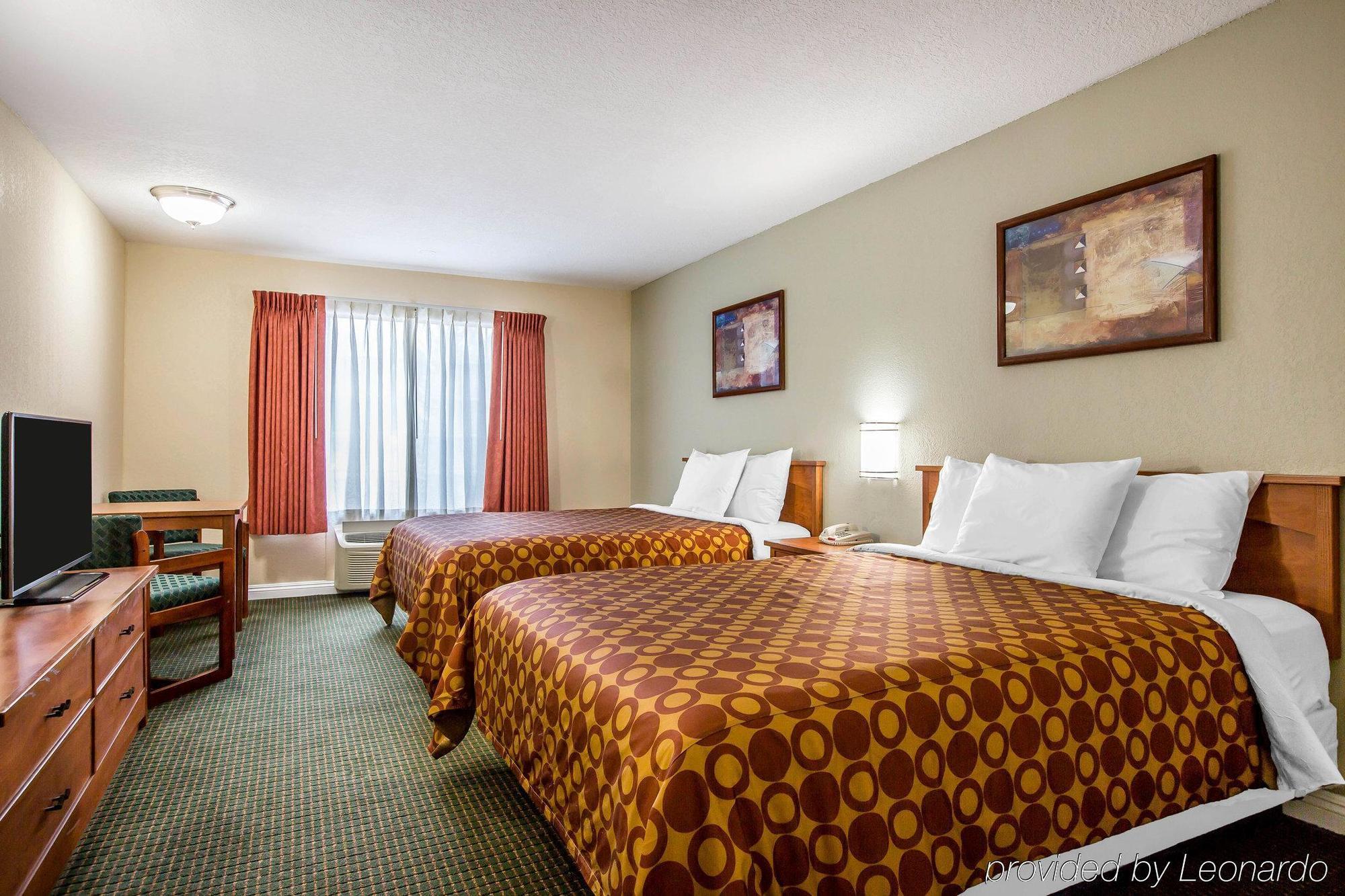 Rodeway Inn San Clemente Beach Exterior photo